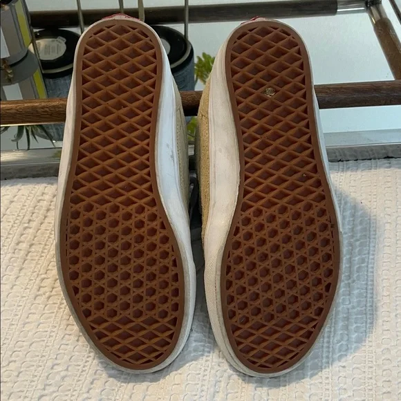 Vans Beige and Black Half Cab Suede Men's Sneakers - Picture 4 of 8